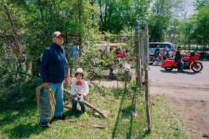 Vicarious Grandfather_000047200009